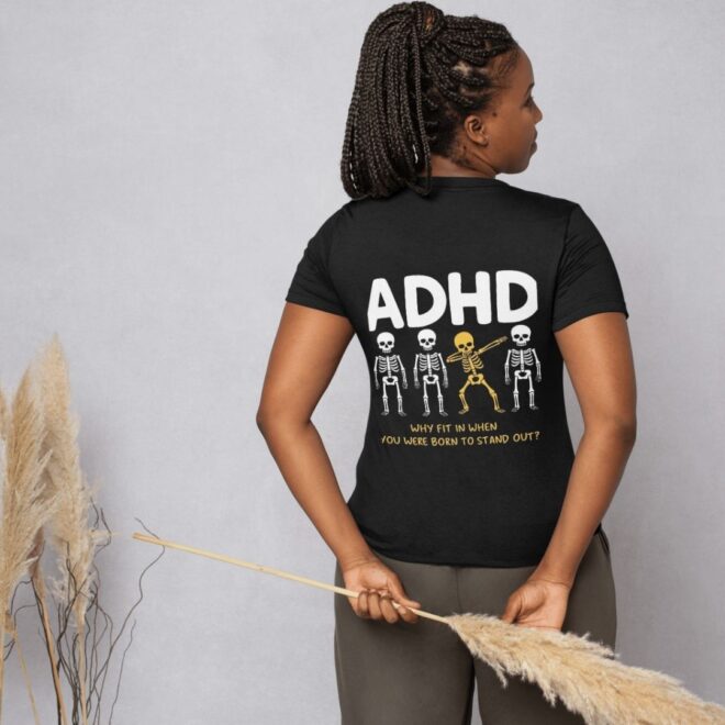 red and white minimal t shirt mockup instagarm post (2)